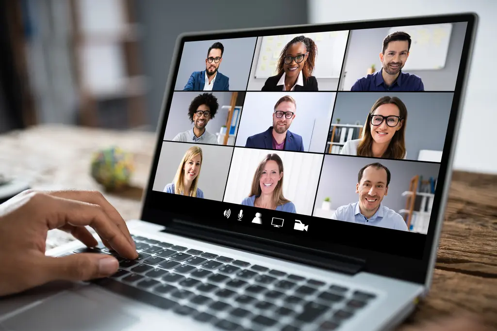 shutterstock_1692360436.webp Top 10 Tools to Enhance Internal Communications in 2024