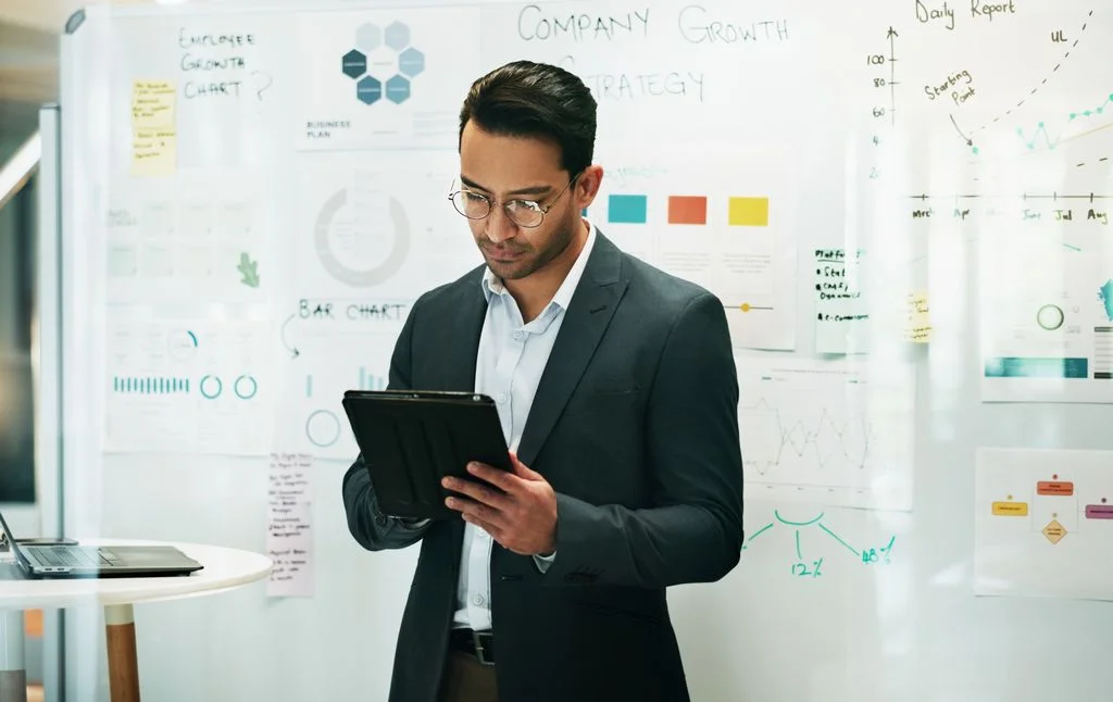 6 Ways AI is Revolutionizing Telemarketing Strategies 6 Ways AI is Revolutionizing Telemarketing Strategies