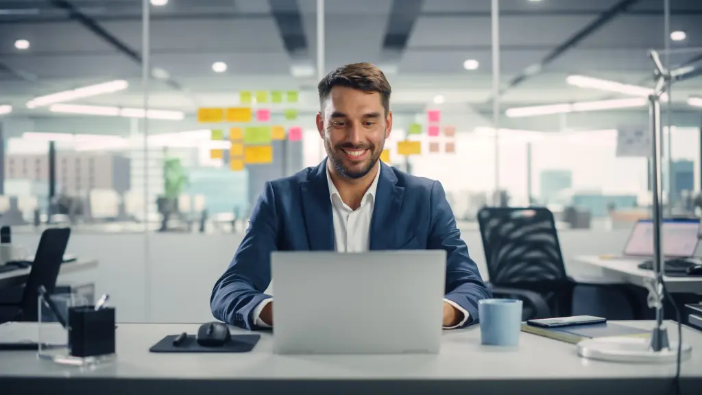 Turn feedback into ownership, deadlines, and status updates Turn feedback into ownership, deadlines, and status updates