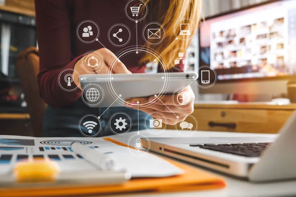 Buzz Marketing: Types and Strategies Buzz Marketing: Types and Strategies