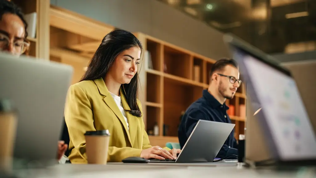 shutterstock_2242410015.webp 15 Best Practices for Efficient Scheduling